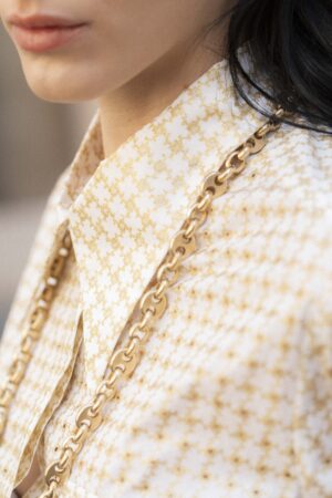 Camicia Classica Cotone Laserato Pied De Poule Oro Su Bianco